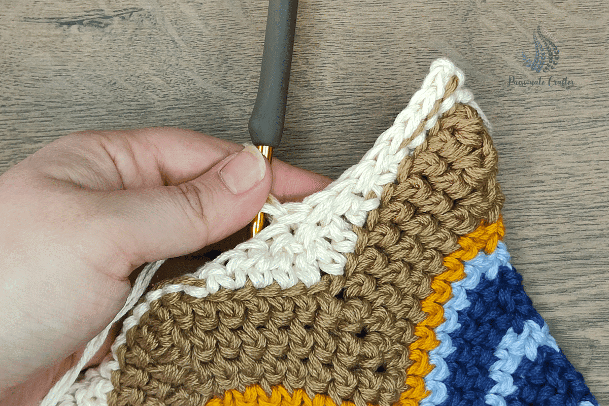 how to join with the slip stitch method