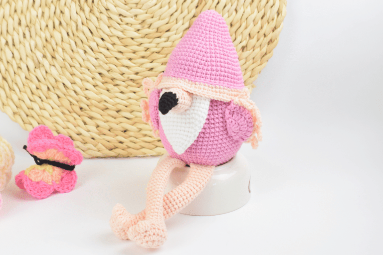 how to crochet a flamingo gnome free pattern
