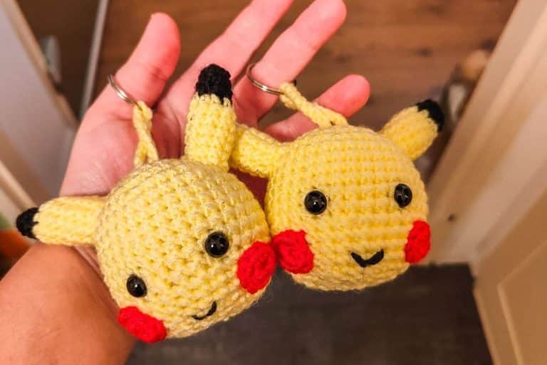 crochet pikachu pokemon keychain free pattern