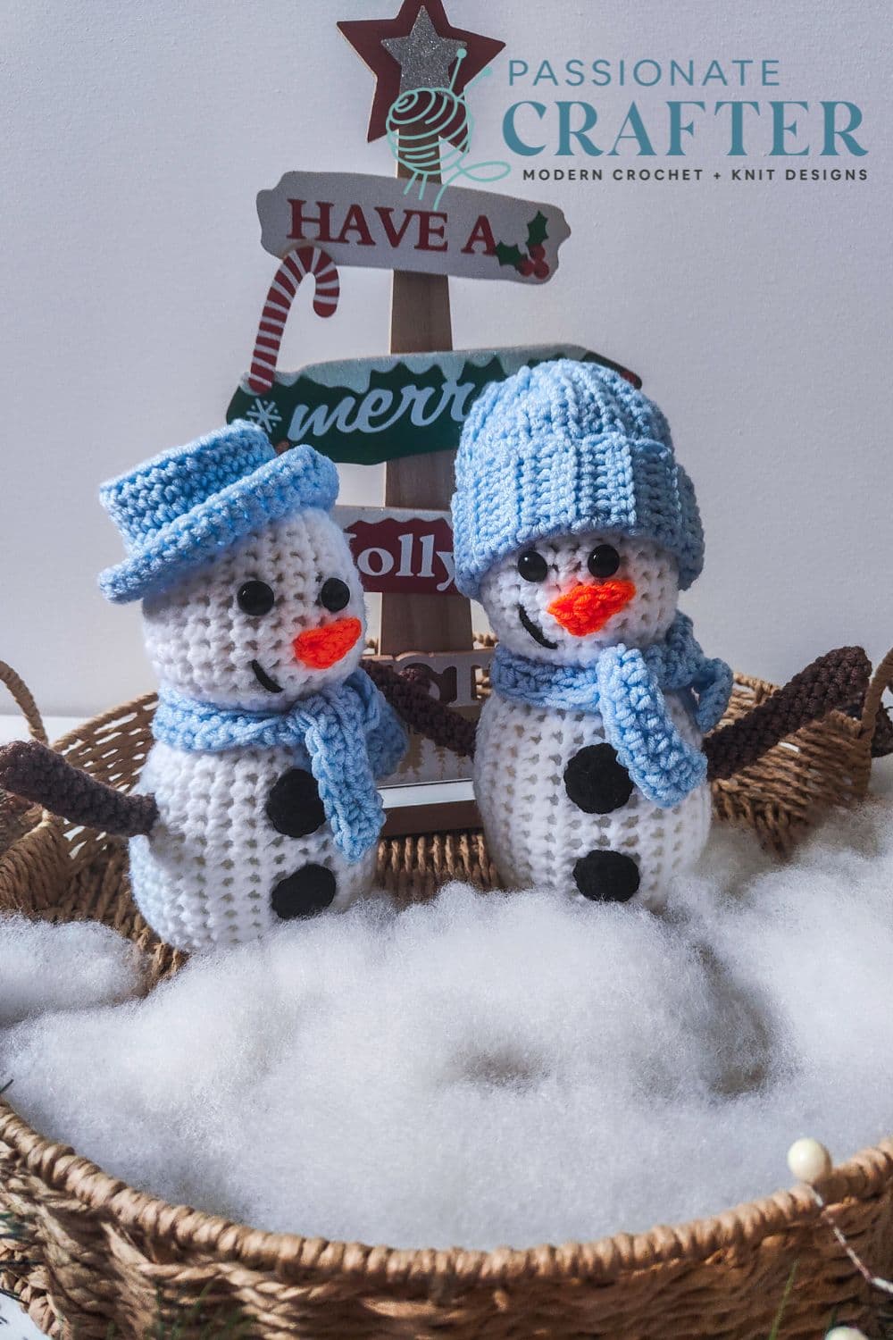Crochet snowman with a beanie and normal hat