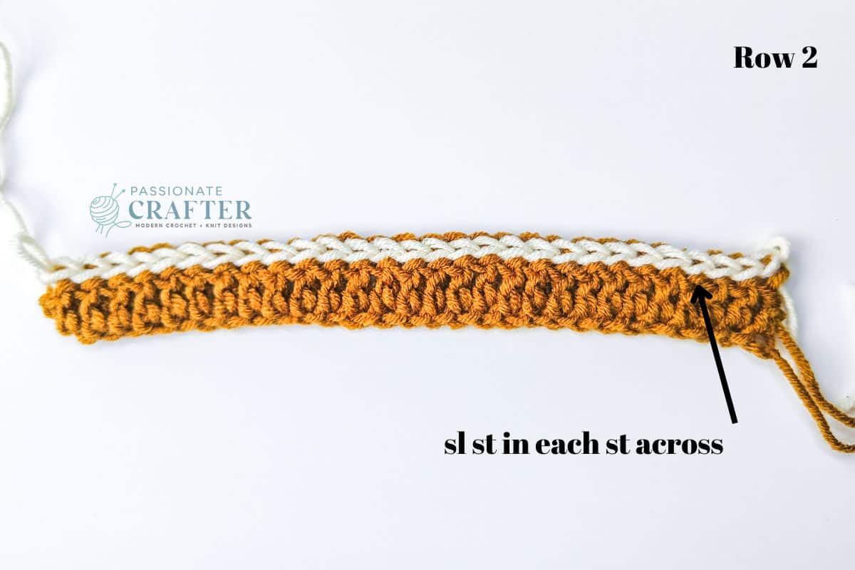 how to crochet a slip stitch row