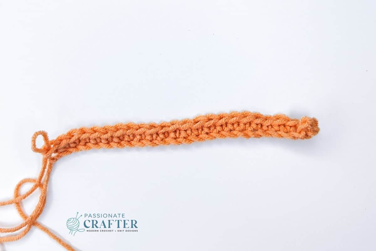 how to crochet a single crochet row