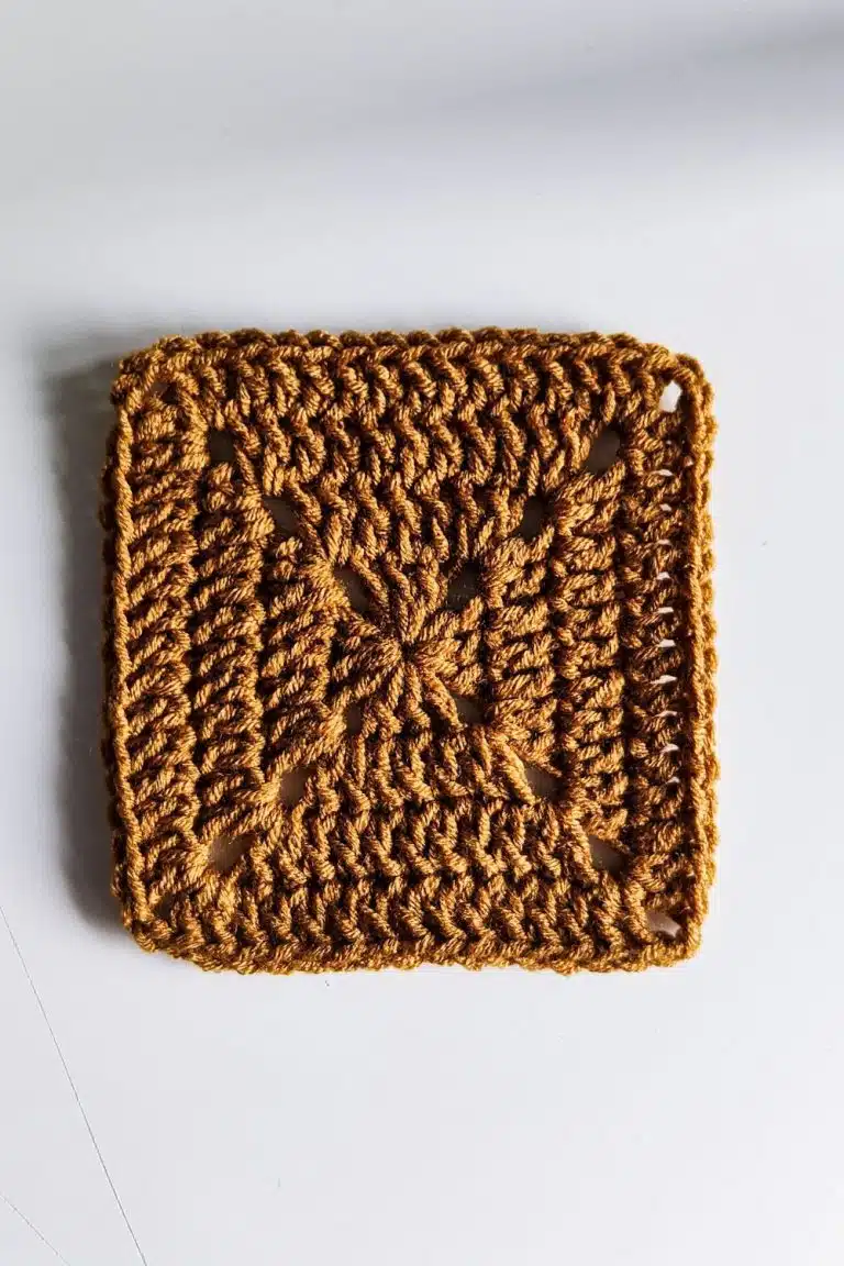 crochet solid granny square free pattern