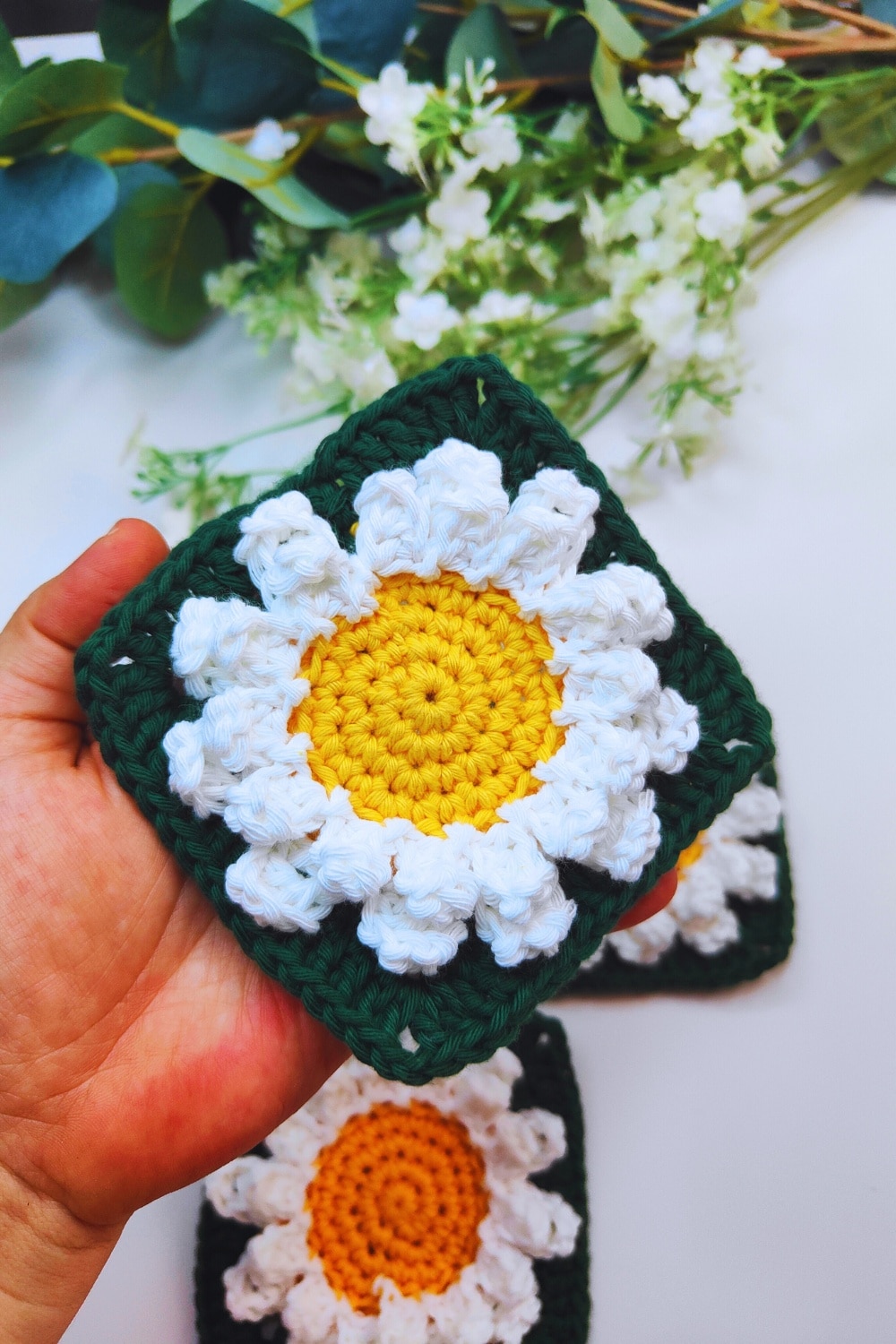 crochet daisy granny square free pattern