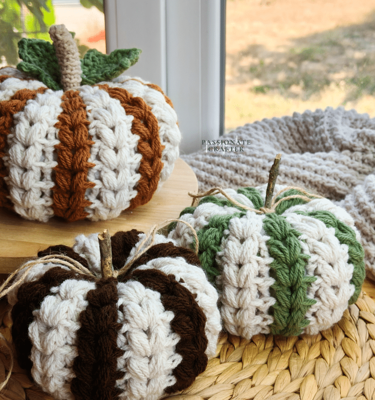 Quick and easy rochet farmhouse pumpkin pattern